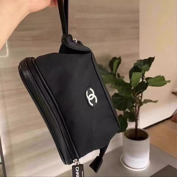 CHANEL Handbags - CHANEL Sparkling Black Cosmetic Makeup Pouch Clutch Bag